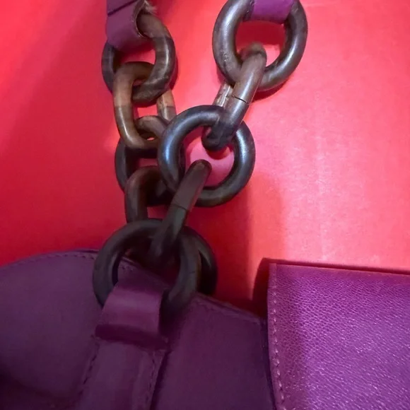 Authentic SALVATORE FERRAGAMO Wooden handles Handbag - Picture 4 of 9